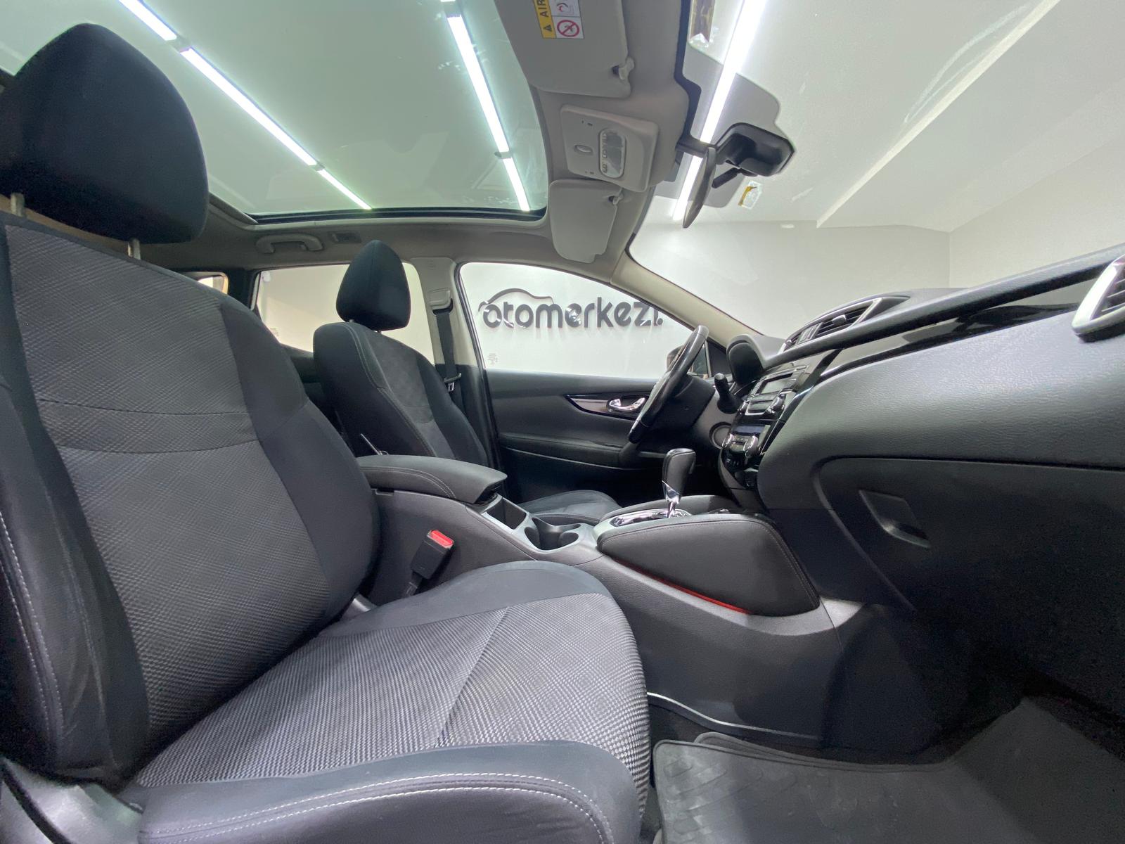 NISSAN QASHQAI 26